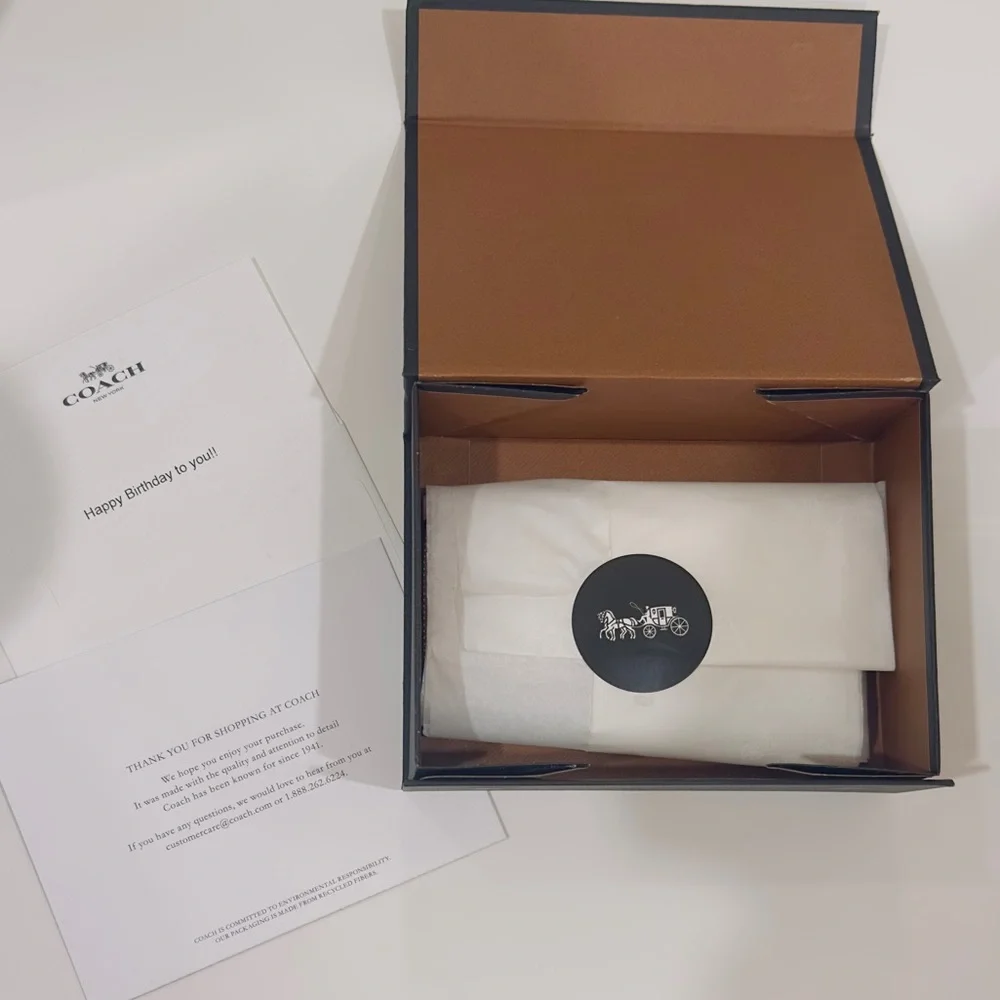 Coach New York Zip Card Case Holder Wallet in Colorblock Cream Multi CBF50 - Picture 8 of 10